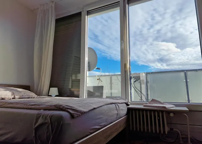招待所 Private Terrace *